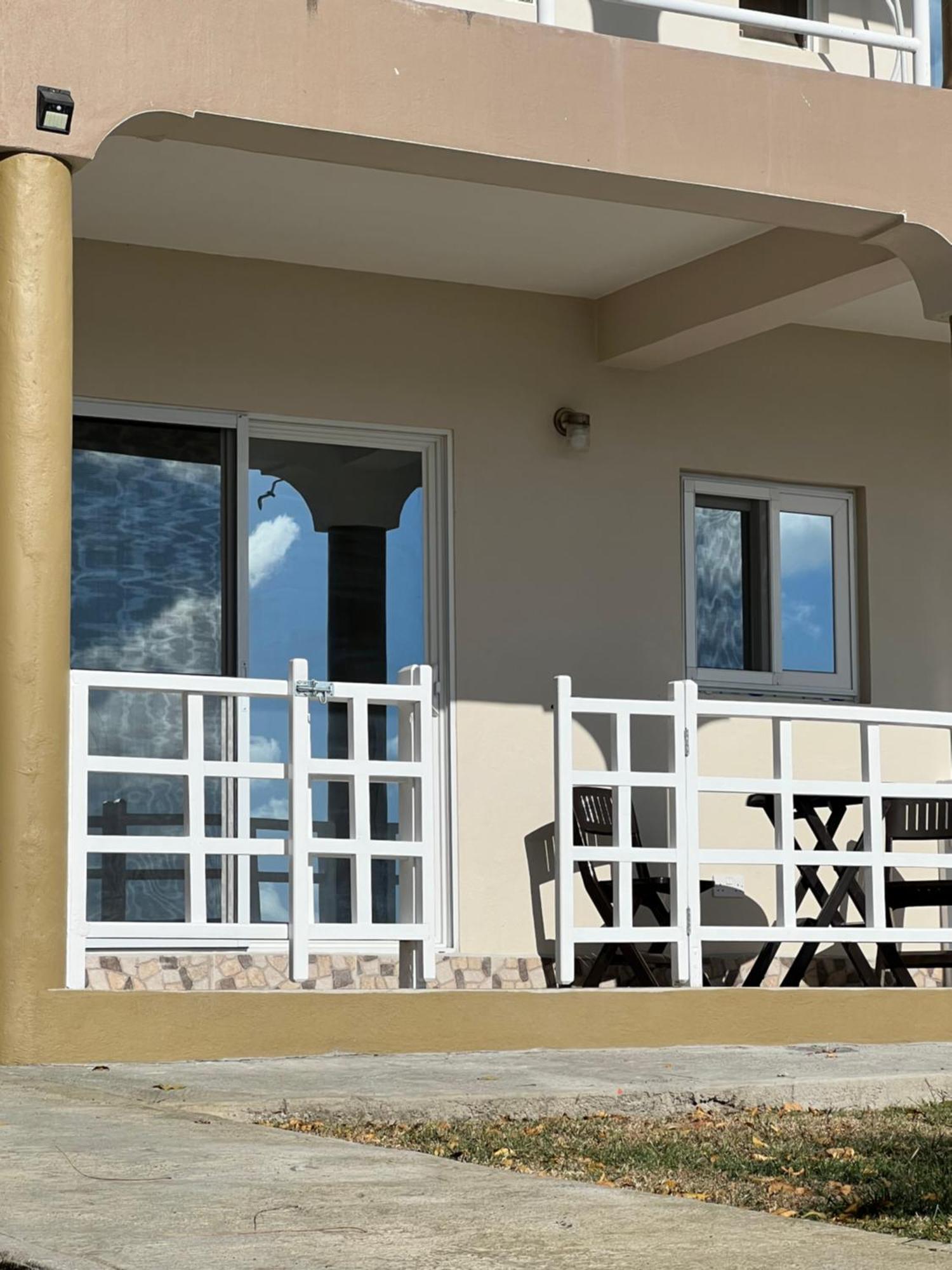 Sealavie Apartments - Grenada St. George's Екстериор снимка